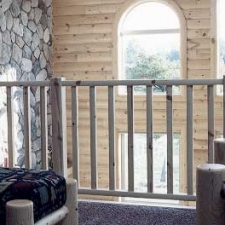 Knotty Pine Smooth Molded Railing