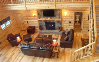 Applications of Knotty Pine in Log Cabins and Log Homes