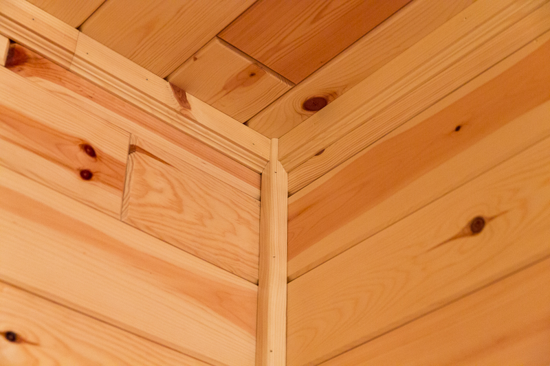 knotty pine ceiling trim