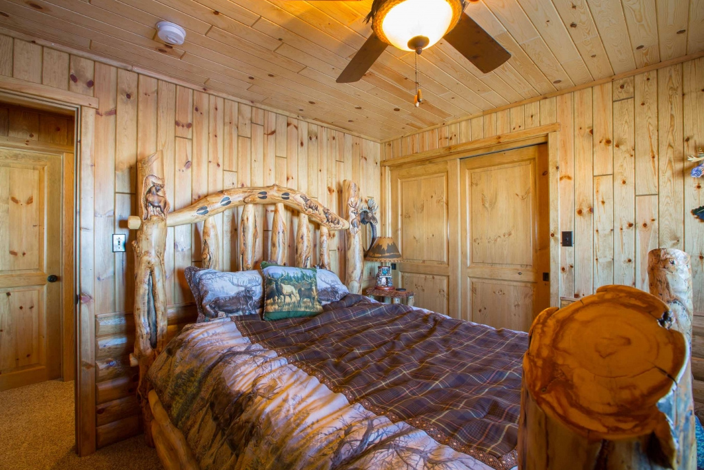 Vertical Knotty Pine Paneling