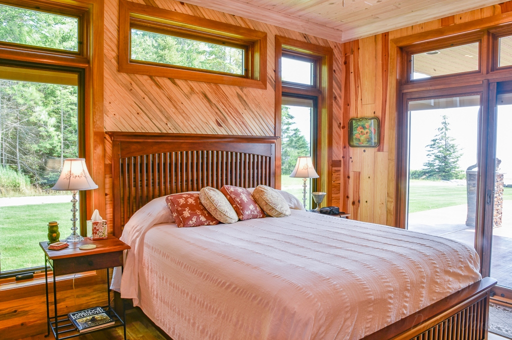 Knotty Pine Paneling Diagonal and Horizontal Layout