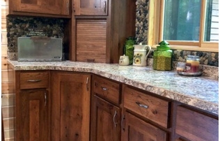Log Home Décor